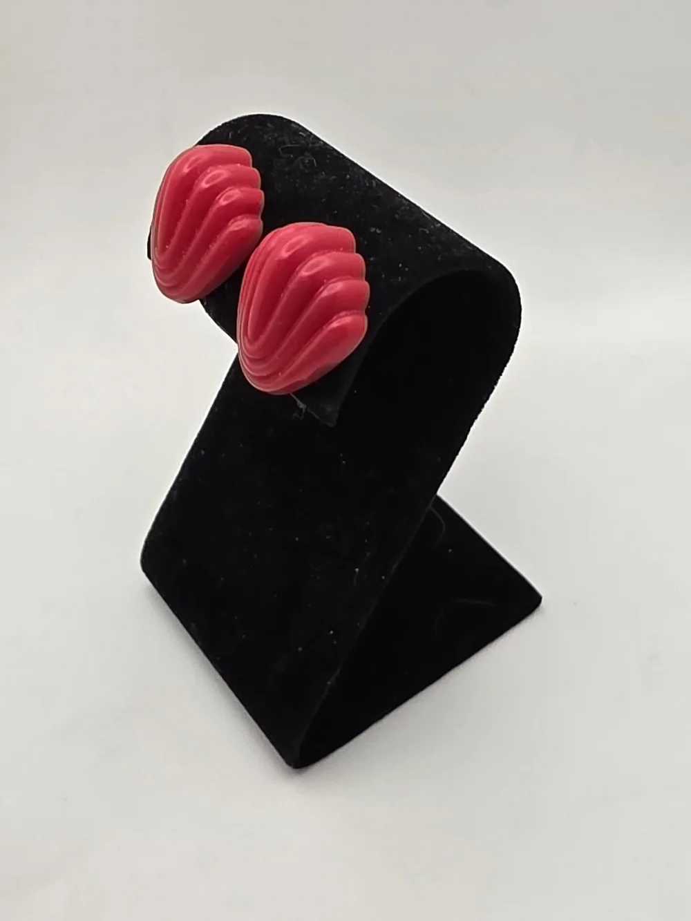N/A bold red